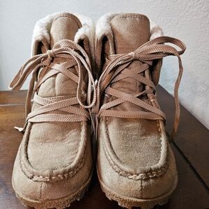 UnionBay Pike Boots camel color ankle boots size 6.5 pre-owned